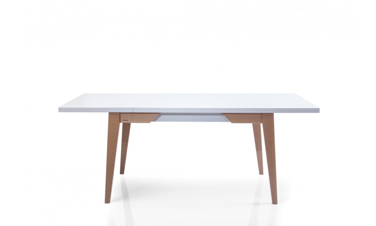 Stół bukowy (80x140), rozkładany, dowolna kolorystyka, ST81