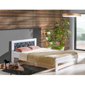 Łóżko (140x200) z drewna sosnowego Kosma